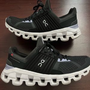 On Cloudswift Running Shoe